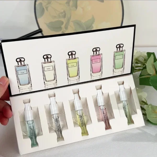 5x Floral Women’s Perfume Set | Enchanting Fragrance & Deodorant | 3ml cd - Image 2